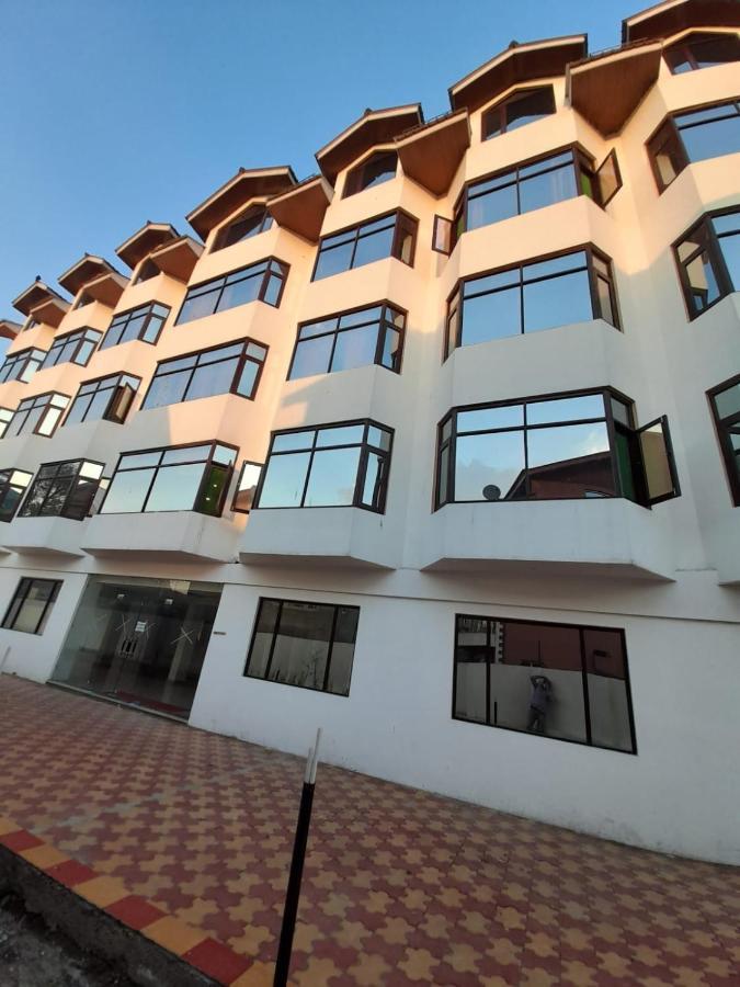 Hotel Zoon Dabb Srinagar Airport Kashmir エクステリア 写真