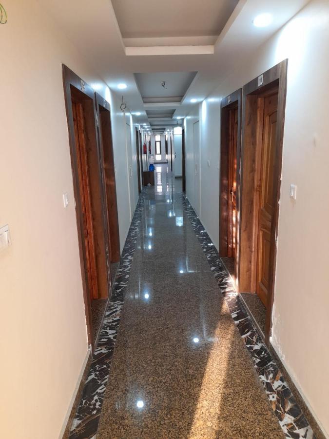 Hotel Zoon Dabb Srinagar Airport Kashmir エクステリア 写真