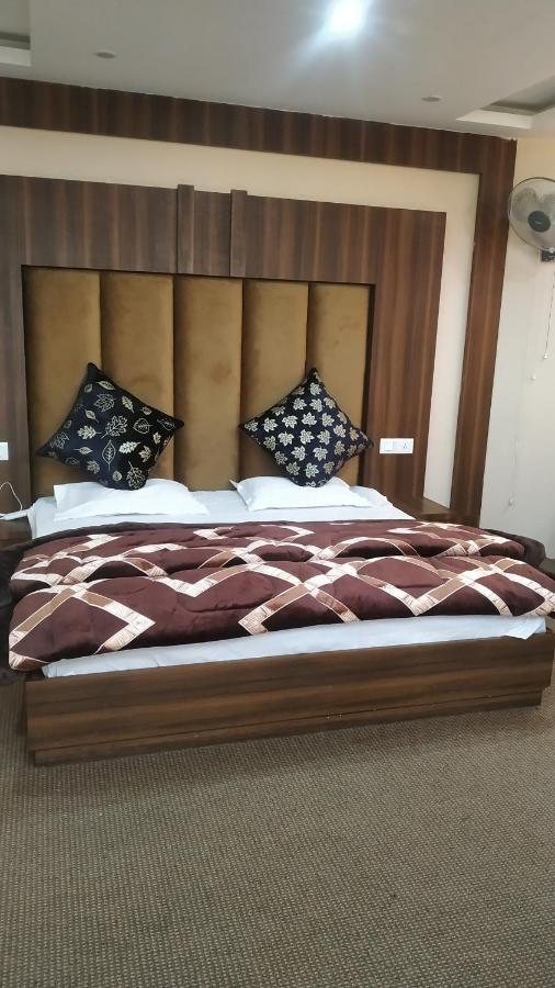 Hotel Zoon Dabb Srinagar Airport Kashmir エクステリア 写真