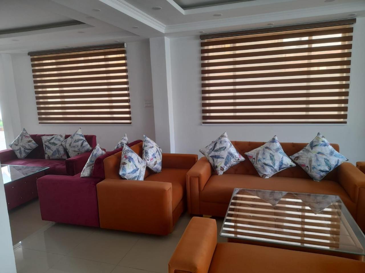 Hotel Zoon Dabb Srinagar Airport Kashmir エクステリア 写真