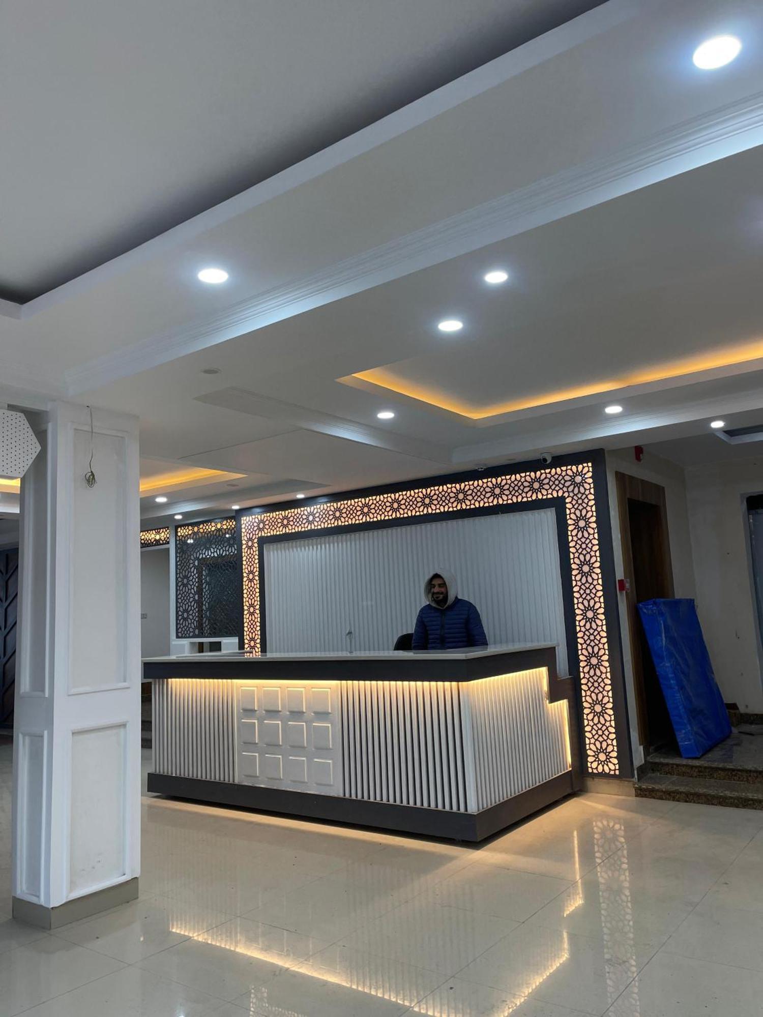 Hotel Zoon Dabb Srinagar Airport Kashmir エクステリア 写真